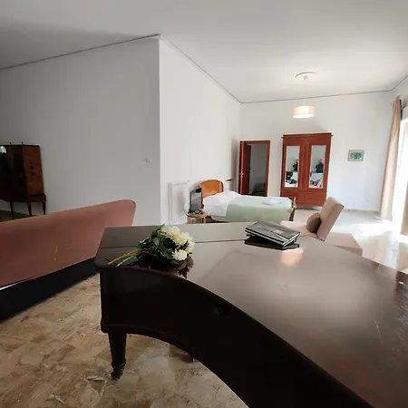 Giardino Delle Arance Luxury Rooms-3